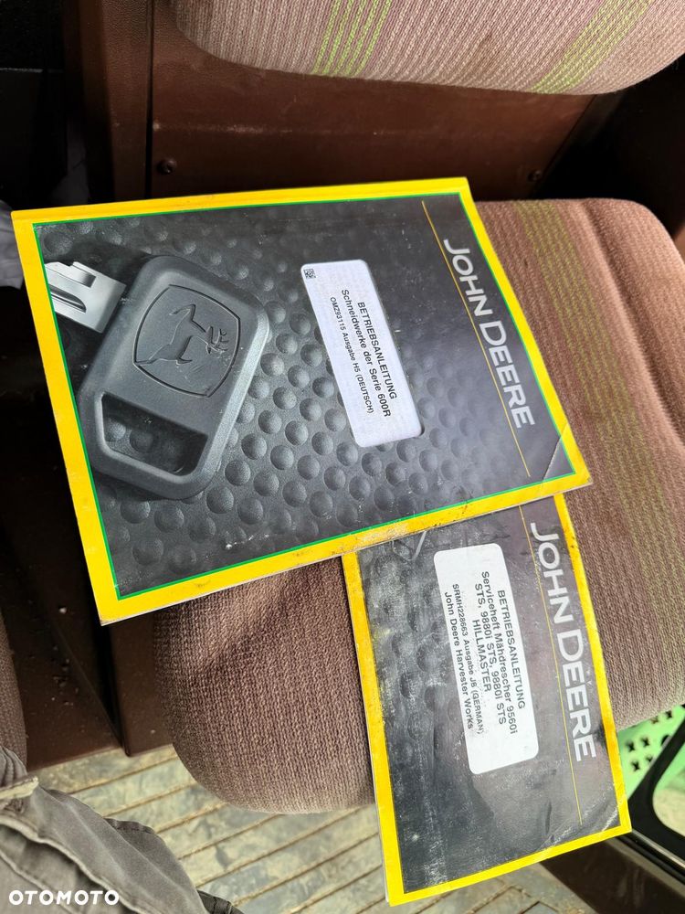 John Deere 9880i STS - 25