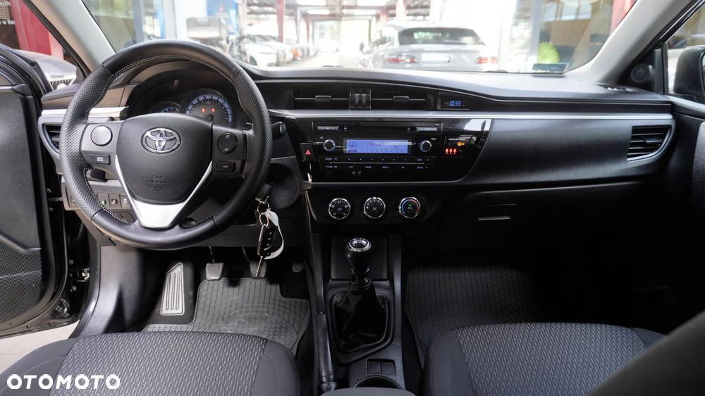Toyota Corolla 1.6 Active - 28