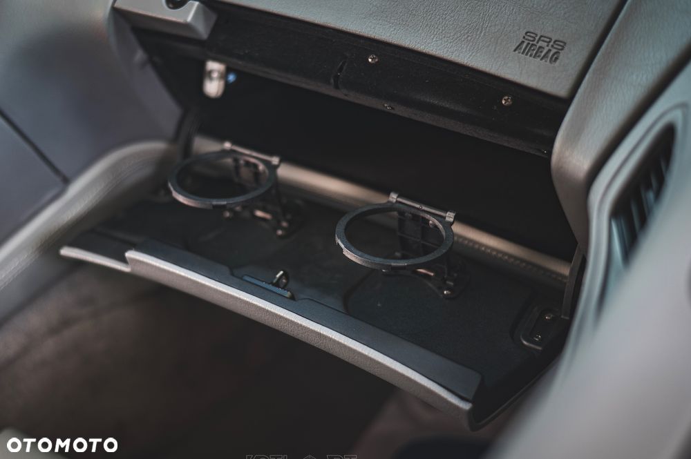 BMW Seria 8 850 Ci - 4
