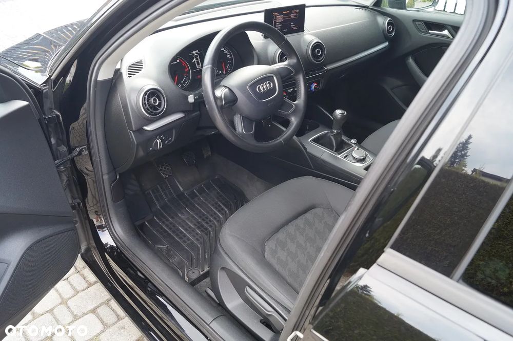 Audi A3 Sportback 1.4 TFSI Ambition - 18