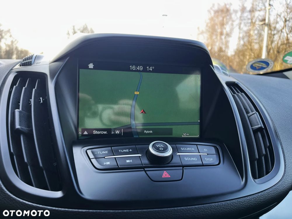 Ford Kuga 1.5 EcoBoost 2x4 Titanium - 27