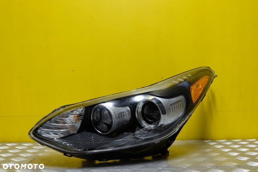 KIA SPORTAGE 2015- REFLEKTOR LAMPA PRZÓD LED L USA