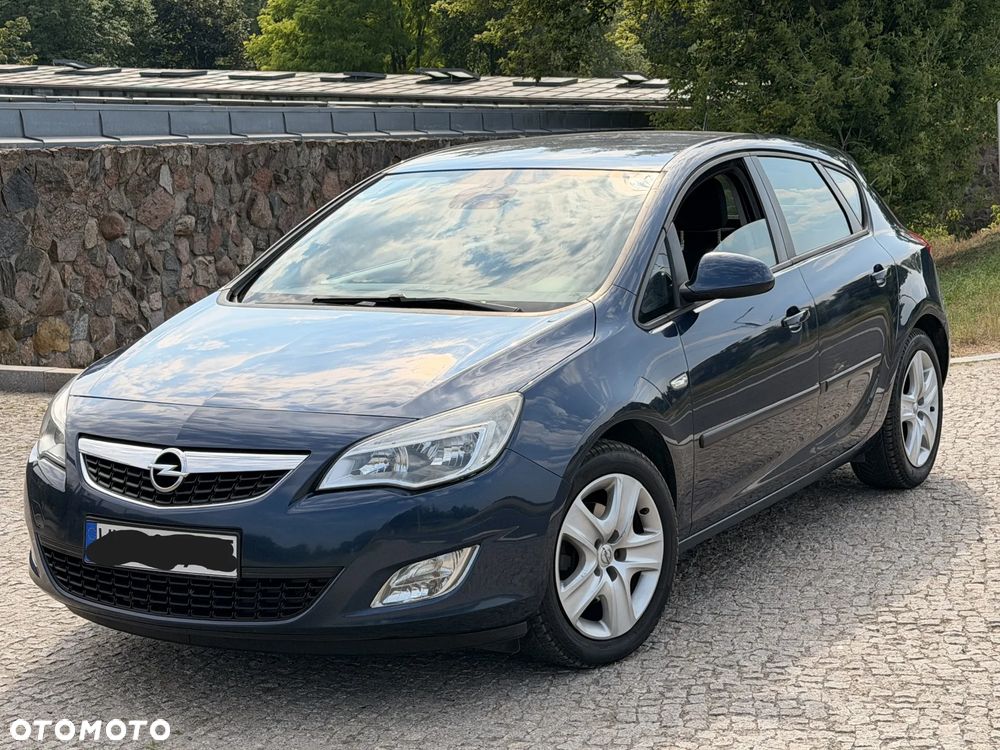 Opel Astra 1.7 CDTI Edition 150 - 1