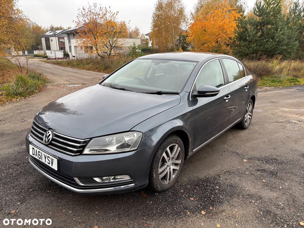 Volkswagen Passat 2.0 TDI BlueMotion Technology Comfortline - 4
