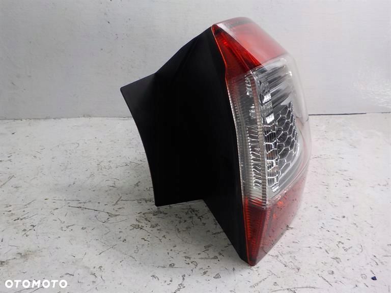 FORD MONDEO IV MK4 KOMBI LIFT LAMPA PRAWA TYŁ TYLNA - 3