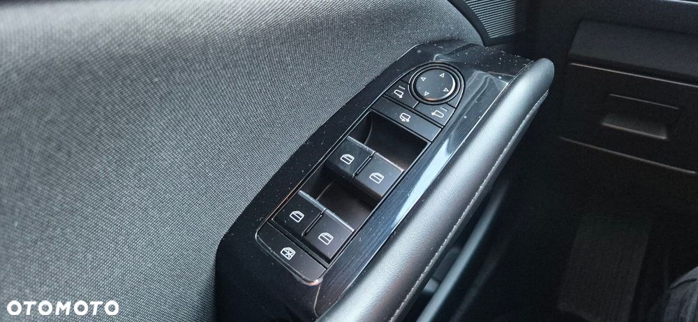 Mazda 3 2.0 mHEV Exclusive Line - 24