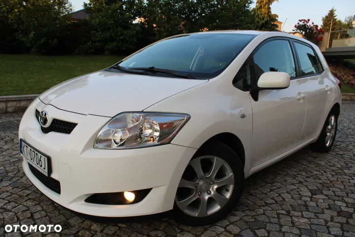 Toyota Auris 1.33 VVT-i Premium + - 27