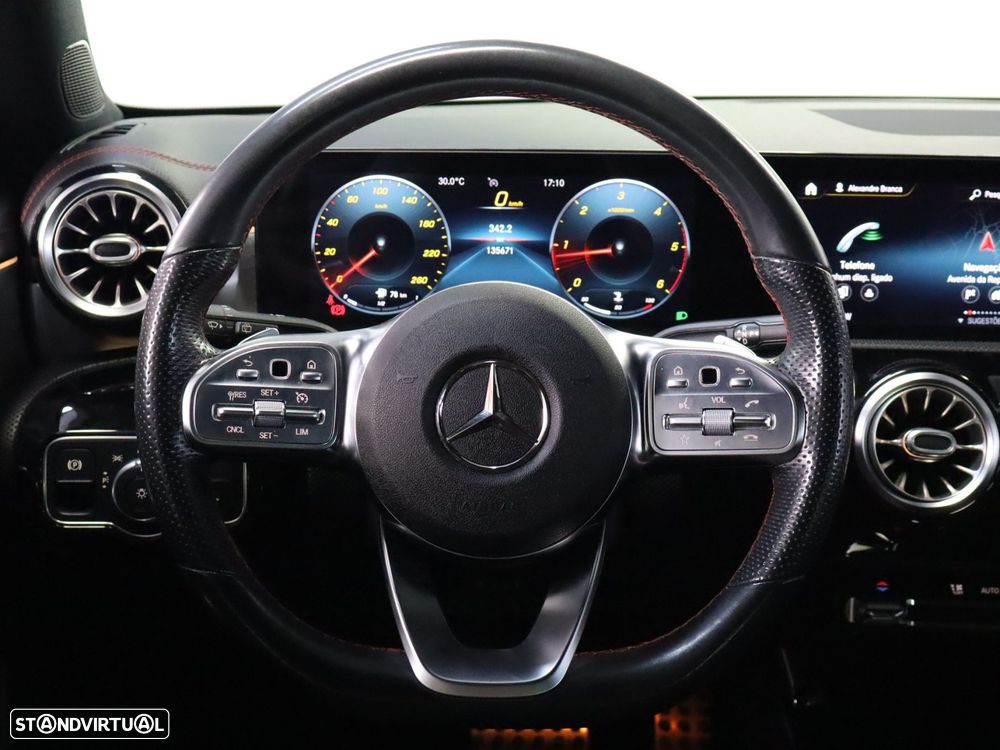 Mercedes-Benz CLA 200 d Shooting Brake AMG Line Aut. - 11