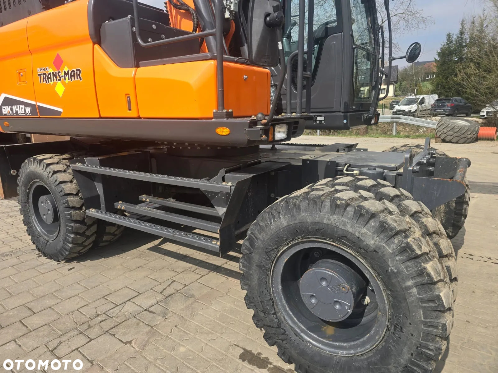 Doosan DX 140 W - 3