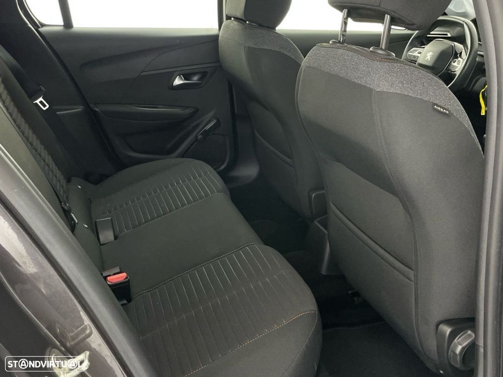 Peugeot 208 1.2 PureTech Active - 25