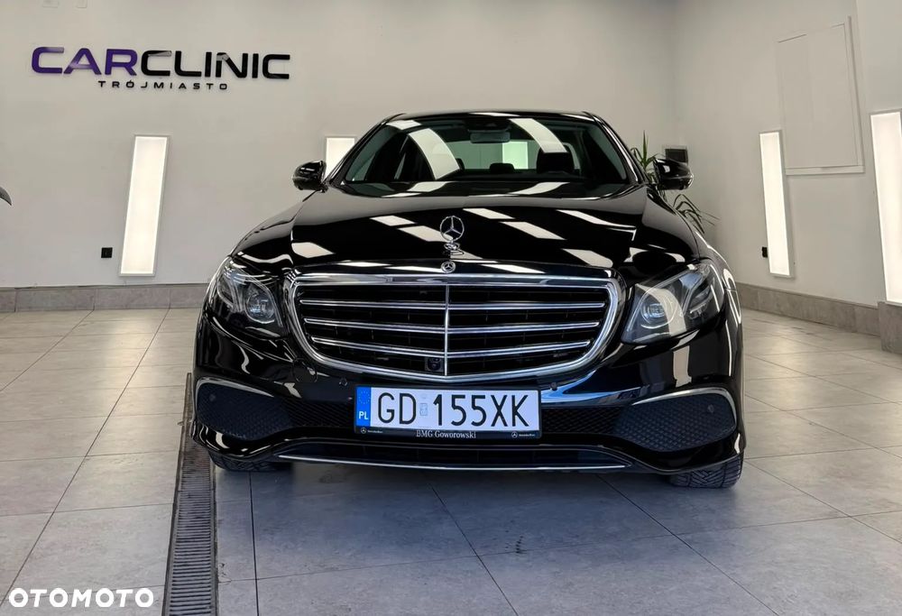 Mercedes-Benz Klasa E 220 d 4-Matic 9G-TRONIC - 19