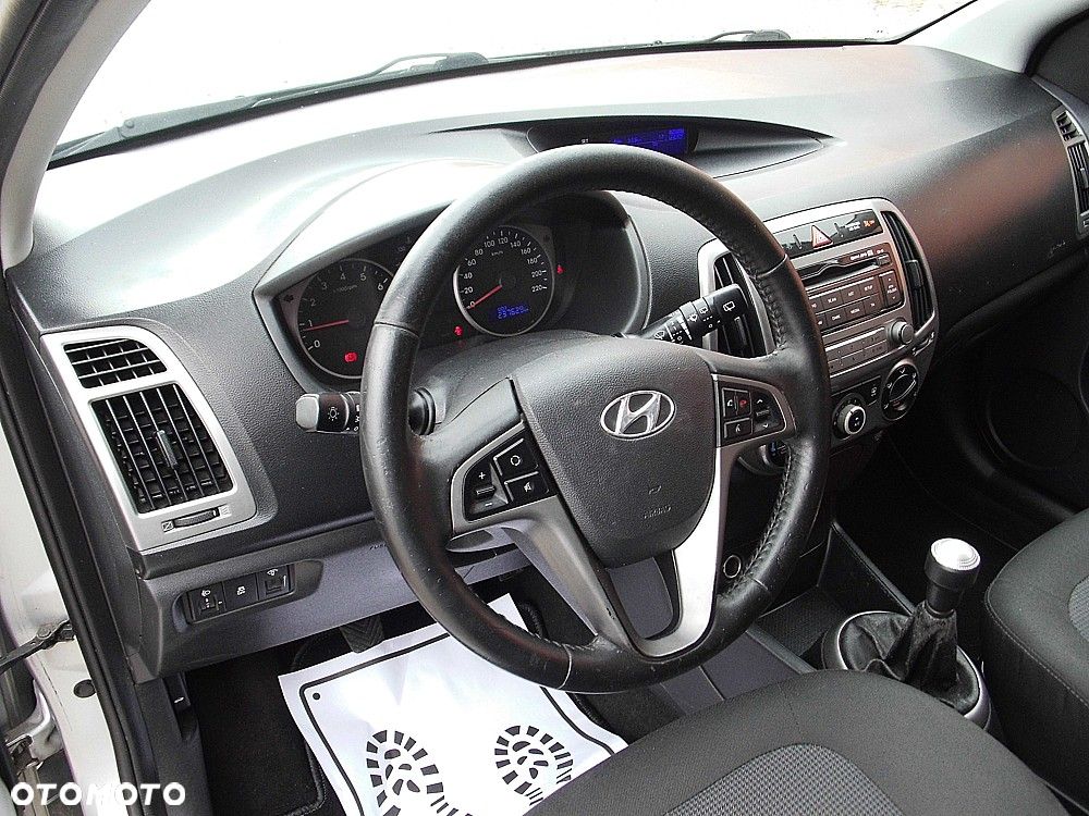Hyundai i20 1.2 Classic - 8