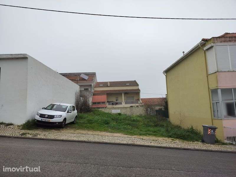 Oportunidade * Lote em Santa Iria - Grande imagem: 2/3