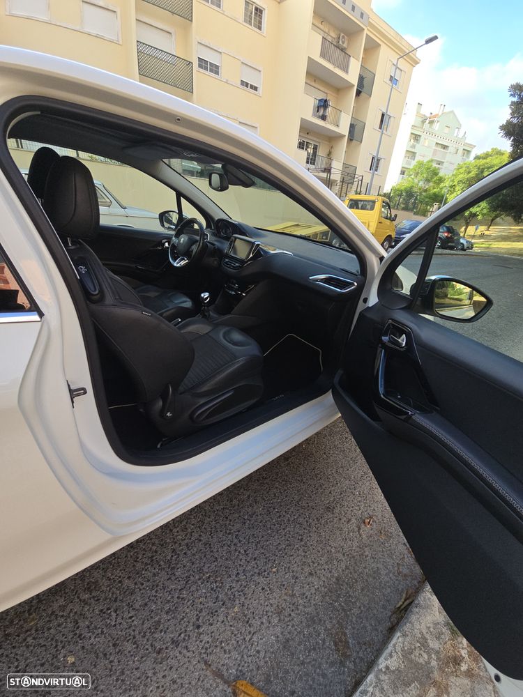 Peugeot 208 1.6 THP XY - 24