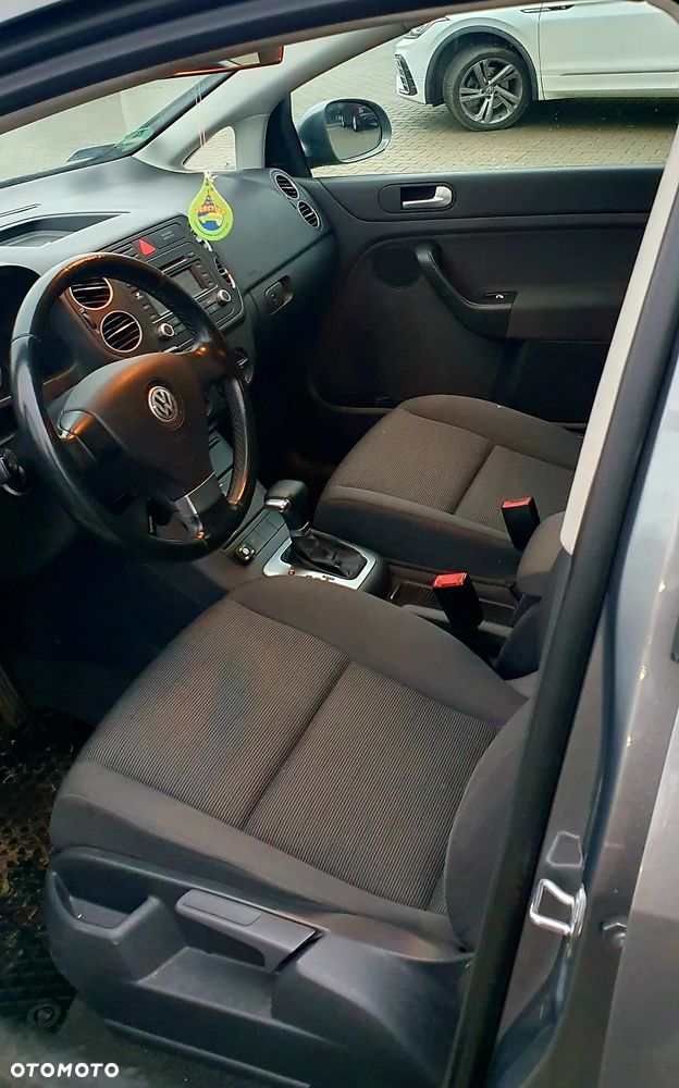 Volkswagen Golf Plus 1.6 Comfortline Tiptr - 10