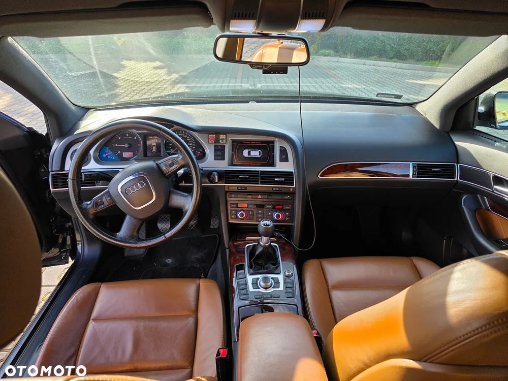 Audi A6 Avant - 11