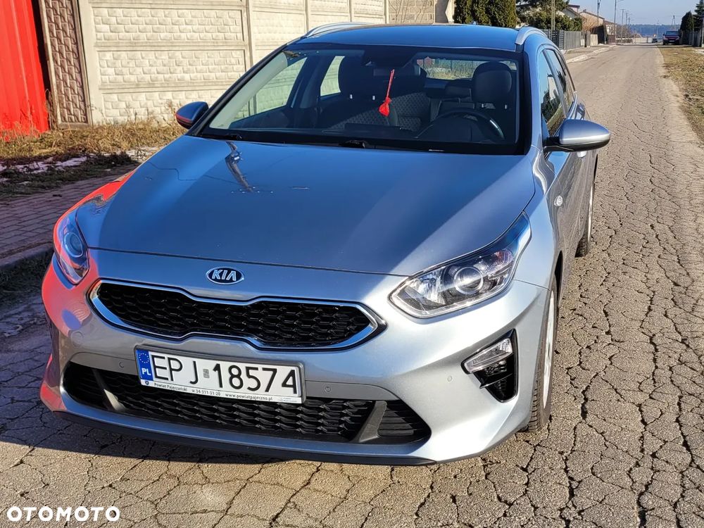 Kia Ceed 1.6 CRDi mHEV M - 7