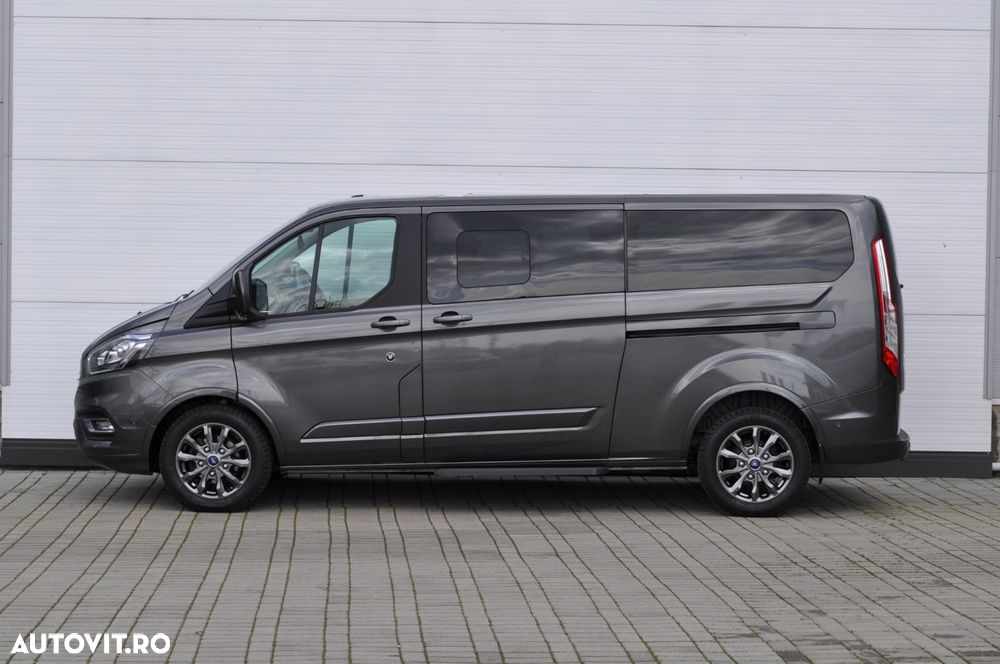 Ford Tourneo Custom Bus 320 2.0 EcoBlue 130 CP L2H1 Titanium Aut. - 9