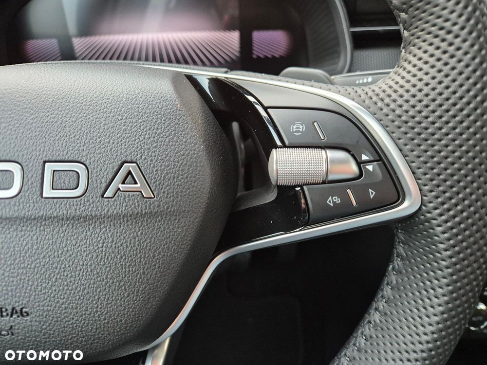 Skoda Scala 1.5 TSI Edition 130 DSG - 32