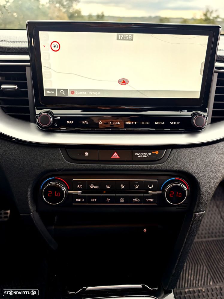 Kia ProCeed 1.0 T-GDi GT Line - 18