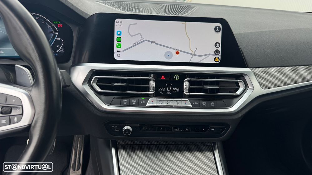 BMW 320 e Pack Desportivo M Auto - 23