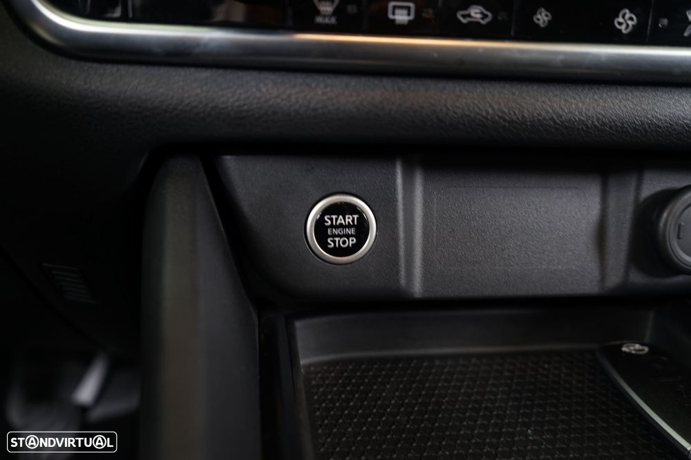 Nissan Qashqai 1.3 DIG-T N-Connecta - 29