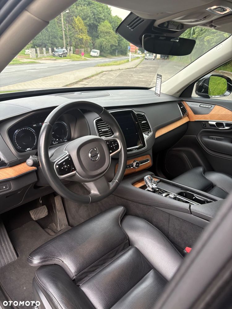 Volvo XC 90 - 17