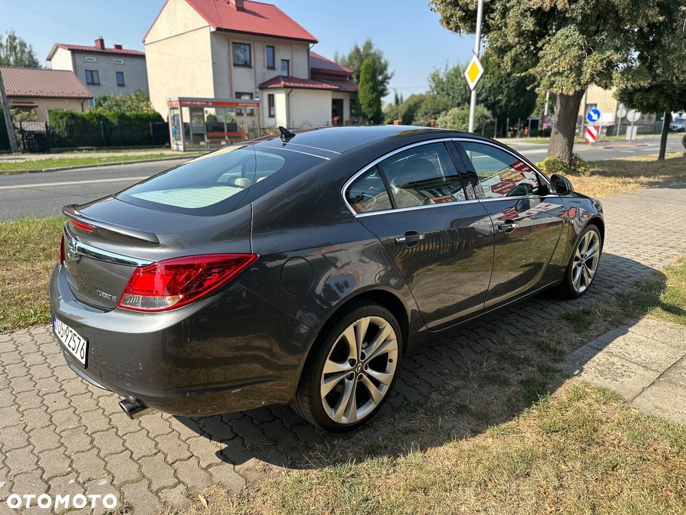 Opel Insignia 2.0 T Sport 4x4 - 9