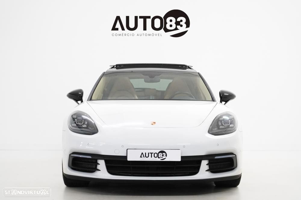 Porsche Panamera Sport Turismo 4 E-Hybrid - 2