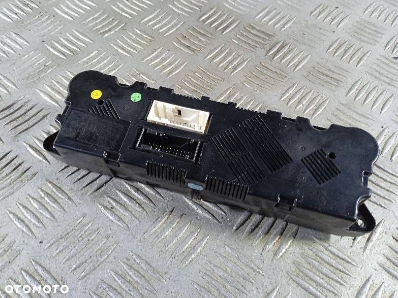 PANEL NAWIEWU KLIMATYZACJI FORD S-MAX - 2