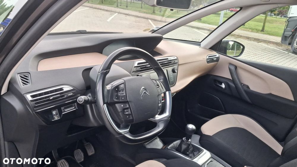 Citroën C4 Picasso - 14