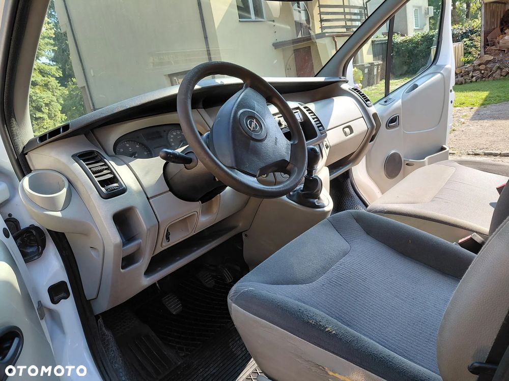 Opel Vivaro L2H1 2.9t - 5