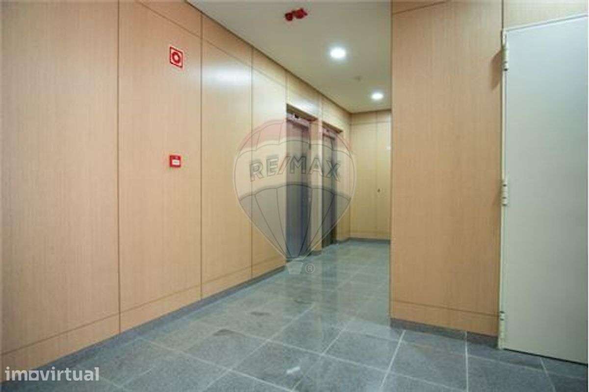 Apartamento T2 para arrendamento - Grande imagem: 2/12