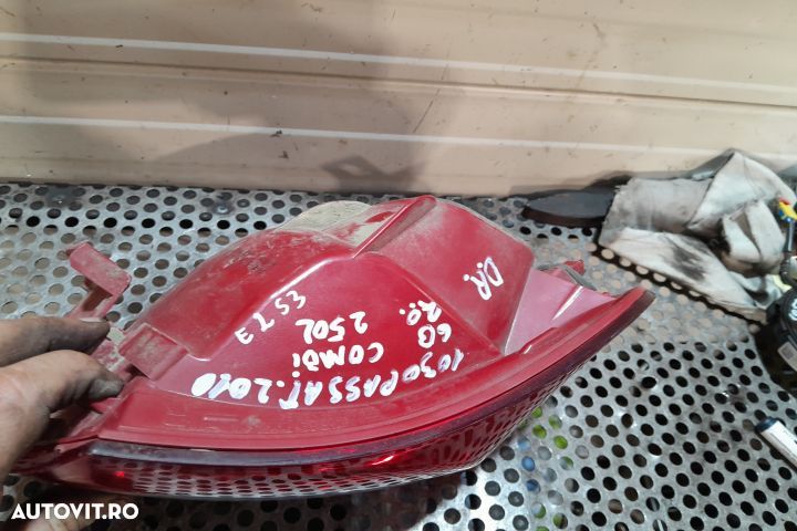 Lampa / Tripla stop dreapta pe aripa COMBI 3C9945096N Volkswagen VW P - 2