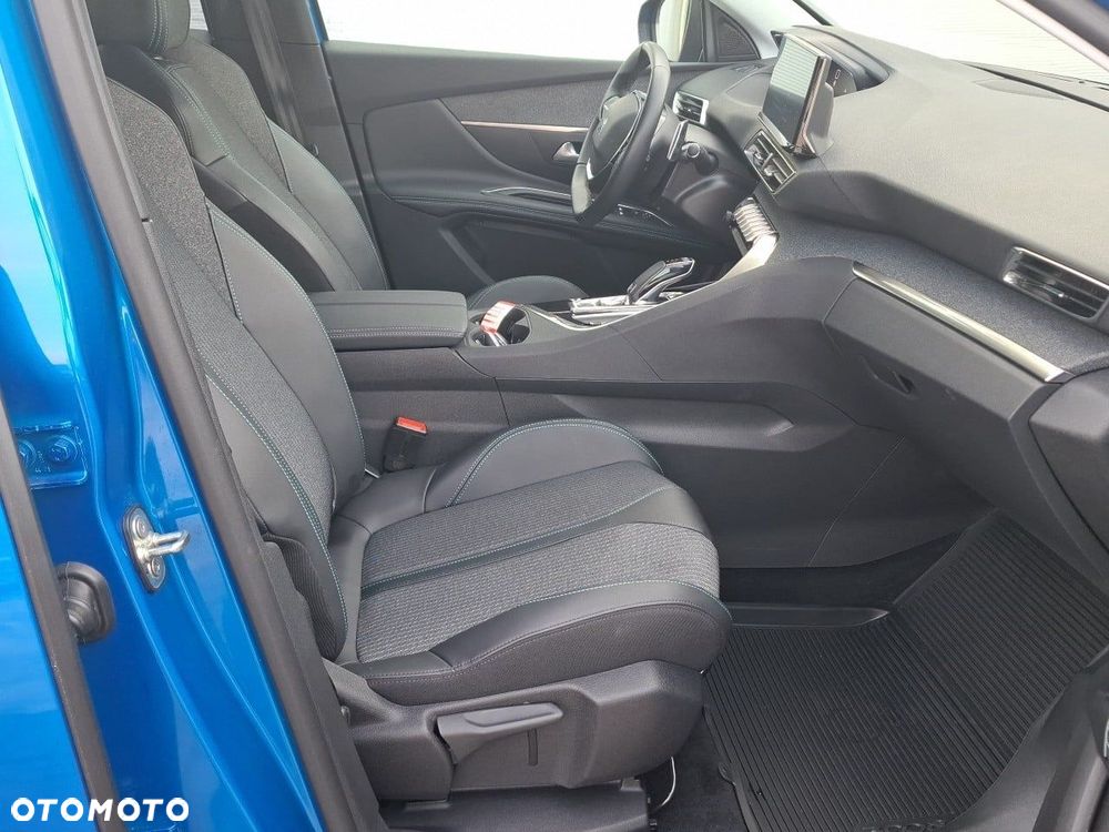 Peugeot 3008 1.2 PureTech Allure Pack S&S EAT8 - 19