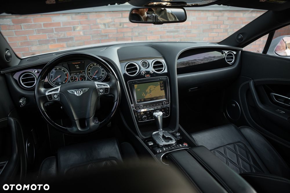 Bentley Continental GT Speed - 26