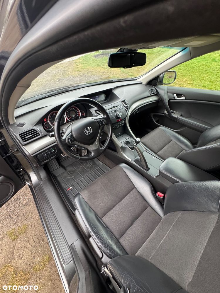 Honda Accord 2.4 Type S - 16