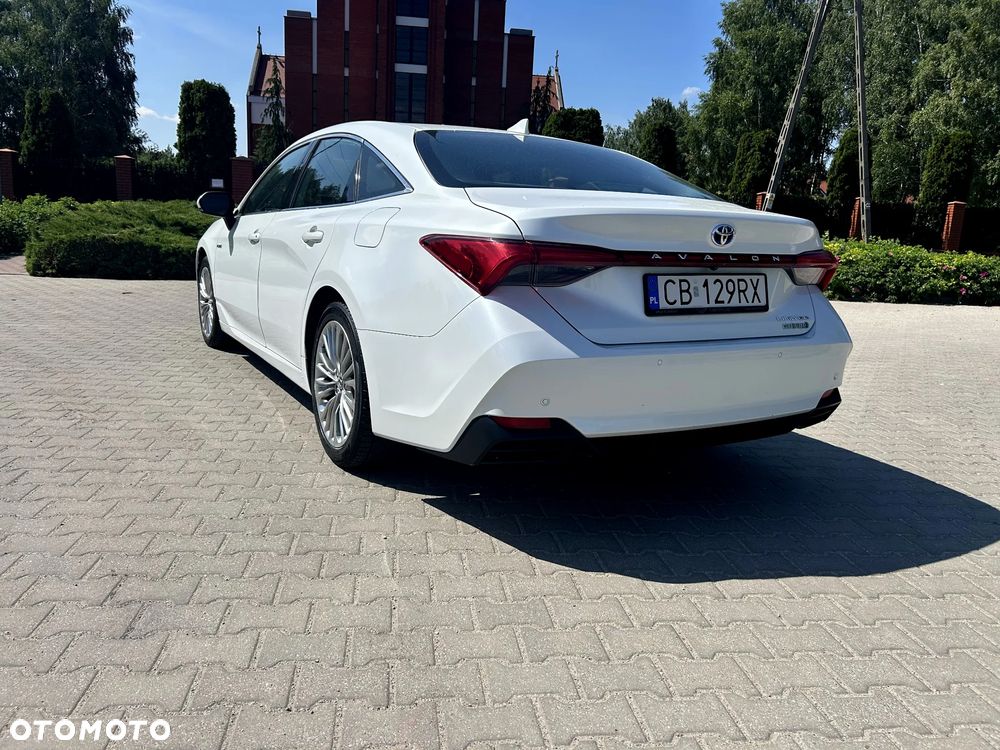 Toyota Avalon - 12