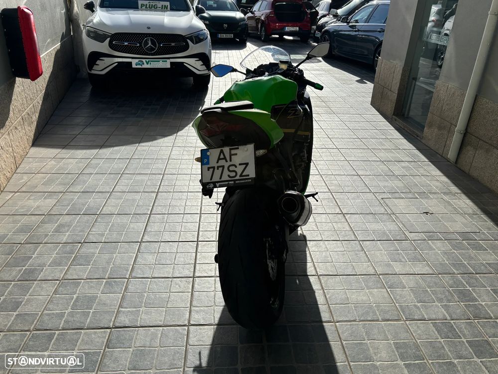 Kawasaki ZX ZX6R - 7
