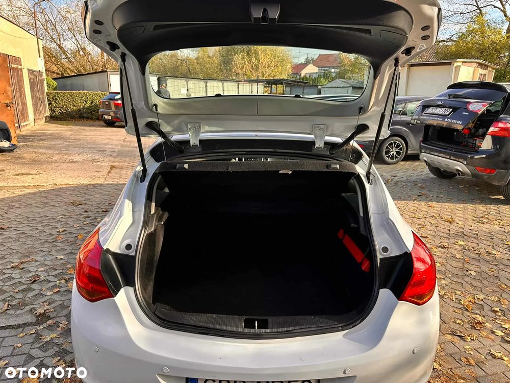 Opel Astra IV 1.4 Enjoy - 17