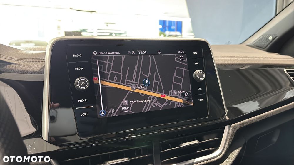 Volkswagen T-Roc 1.5 TSI R-Line DSG - 24