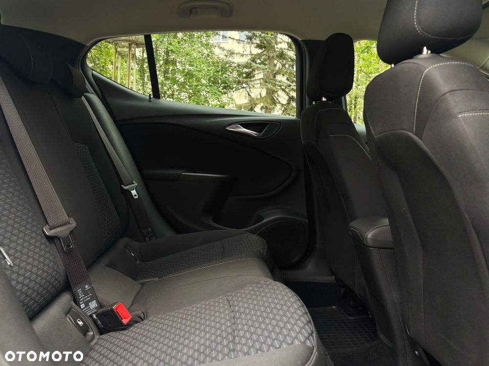 Opel Astra 1.2 T 2020 S&S - 9