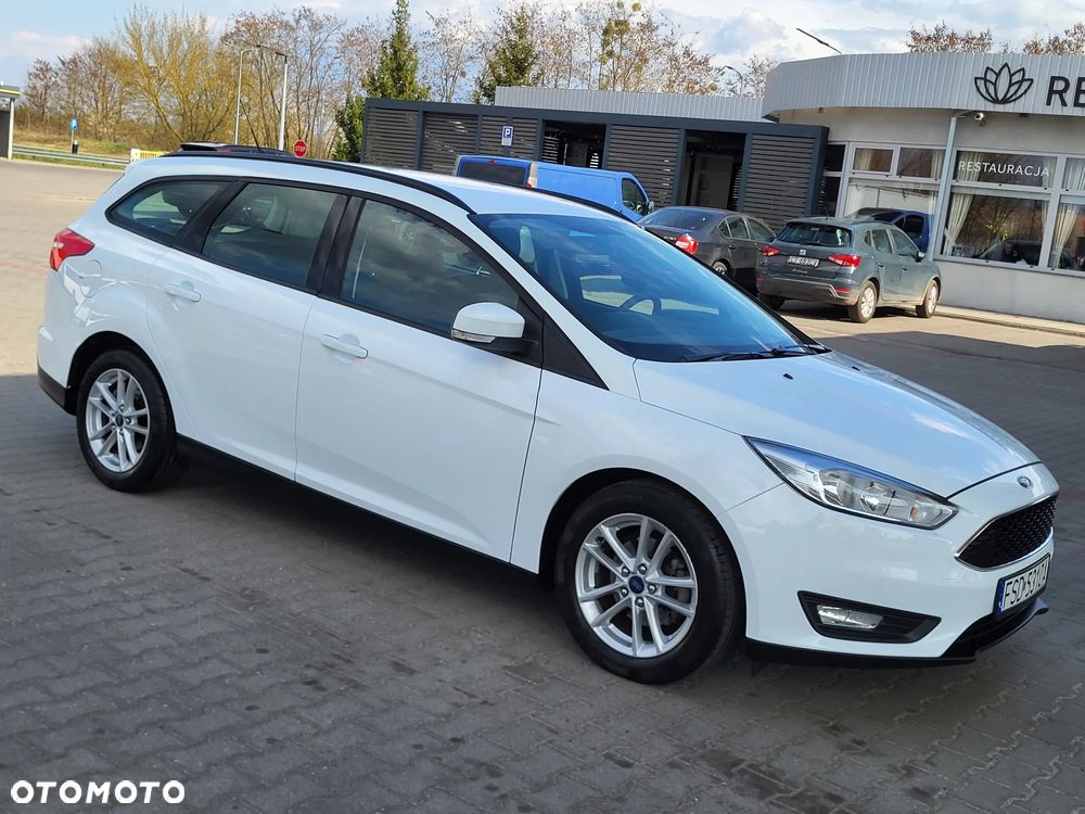 Ford Focus 1.0 EcoBoost Trend Edition Business - 5