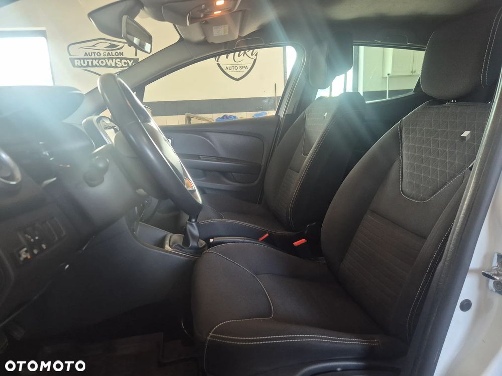 Renault Clio 1.2 16V Limited - 15