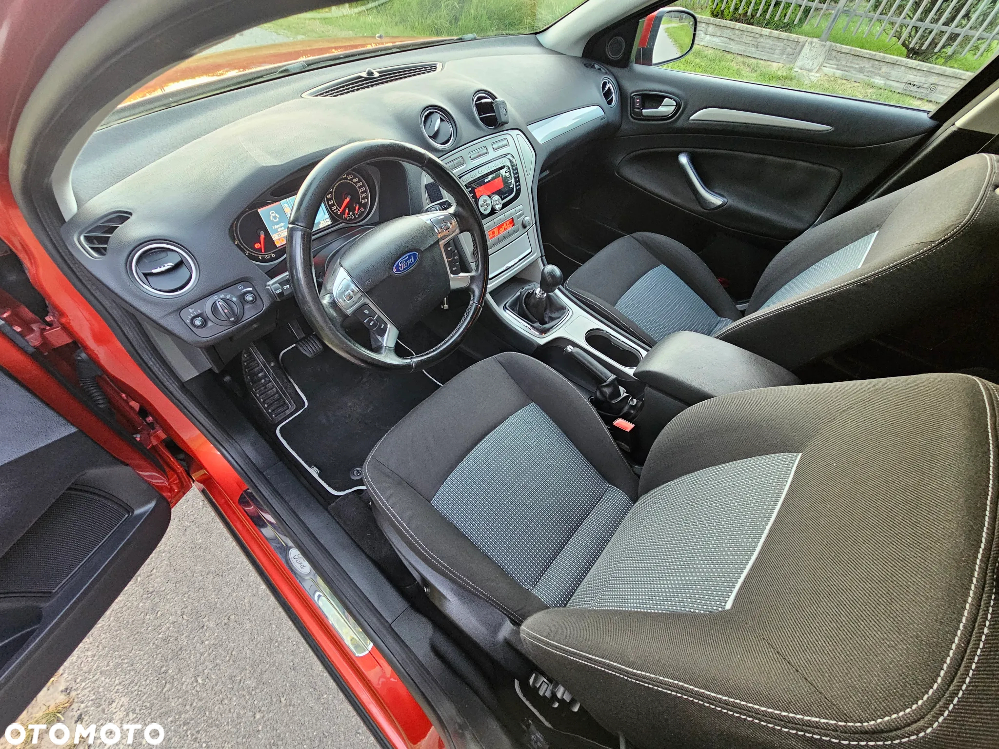 Ford Mondeo Turnier 2.0 TDCi Ambiente - 6