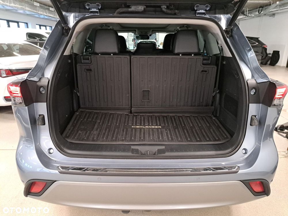 Toyota Highlander - 14