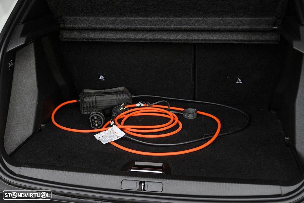 Peugeot e-2008 50 kWh Allure Pack - 25