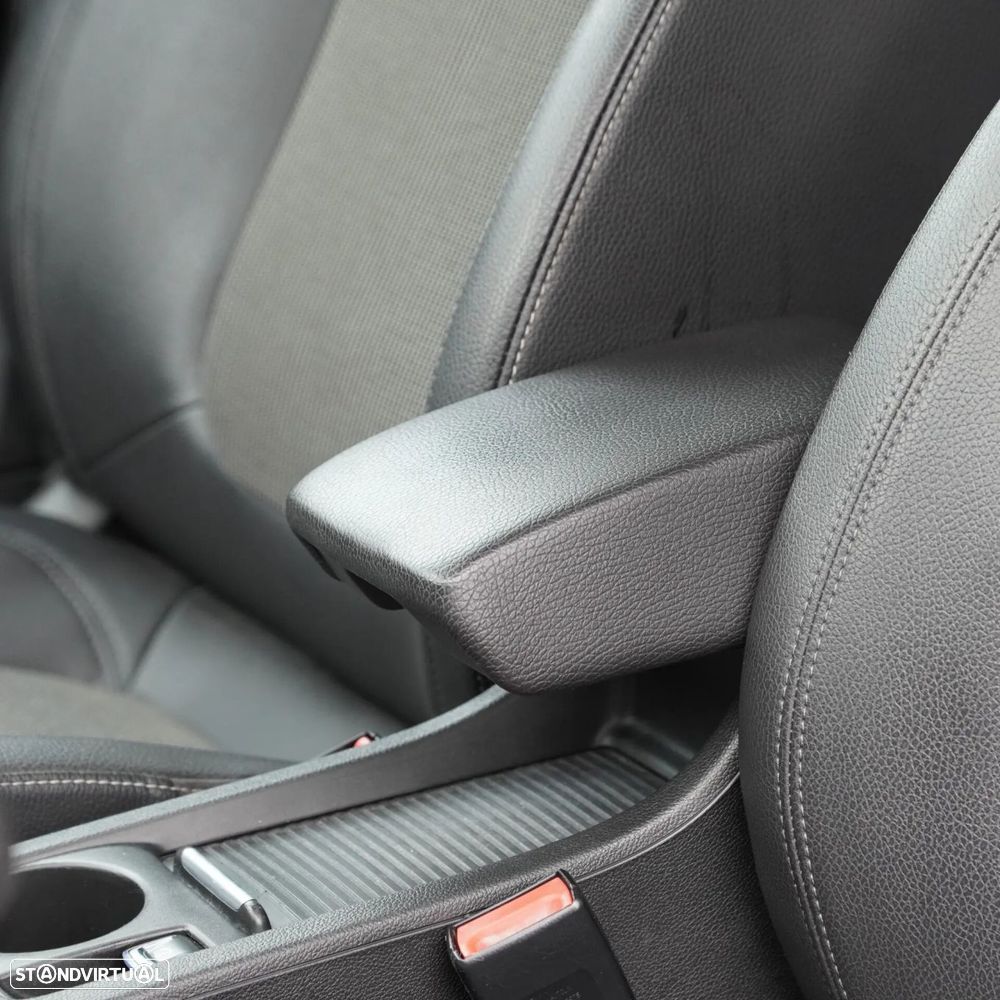 Opel Astra Caravan - 10