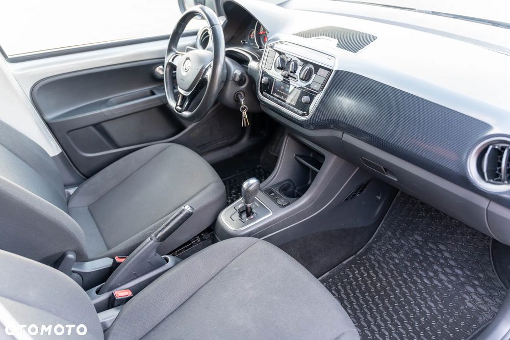 Volkswagen up! 1.0 move EU6 - 17