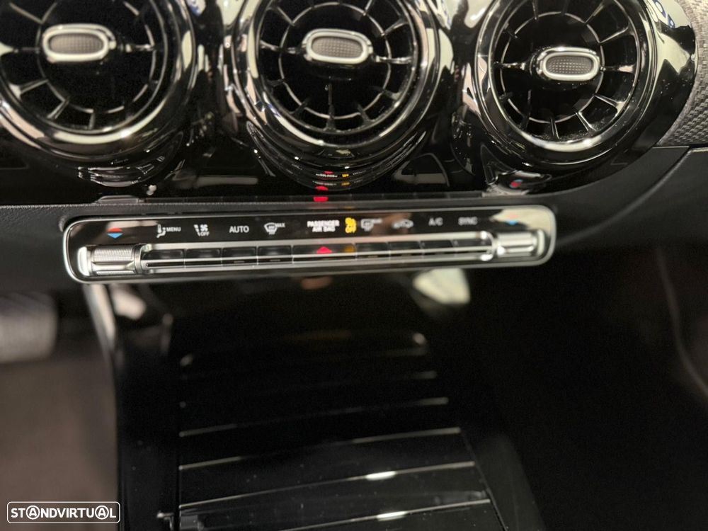 Mercedes-Benz A 200 - 10